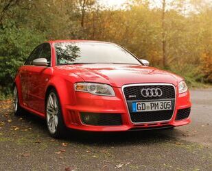 Audi Audi RS4 4.2 quattro Misano Red Gebrauchtwagen