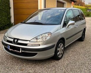 Peugeot Peugeot 807 Esplanade HDi 110 Esplanade Gebrauchtwagen