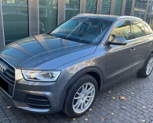 Audi Audi Q3 2.0 TFSI Quattro Stronic*Leder*Xenon*Navi* Gebrauchtwagen