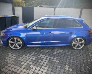 Audi Audi RS3 2.5 TFSI S tronic quattro Sportback - RS Gebrauchtwagen