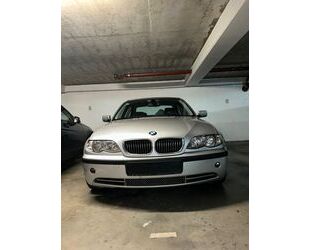 BMW BMW 330i - Gebrauchtwagen