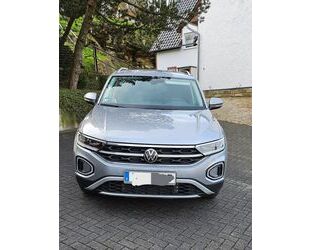 VW Volkswagen T-Roc 1.5 TSI OPF Style, in grau mit IQ Gebrauchtwagen