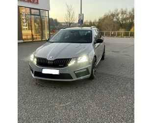 Skoda Skoda Octavia 2.0 TDI DSG RS Combi RS Gebrauchtwagen