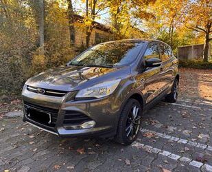 Ford Ford Kuga 1,5 EcoBoost 4x4 Titanium Autom. ... Gebrauchtwagen