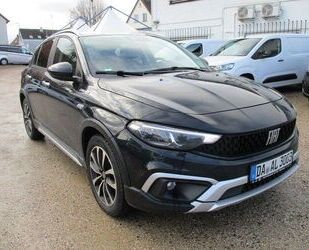 Fiat Fiat Tipo*** 5trg. My22 Cross Hybrid 1.5 GSE 96 kW Gebrauchtwagen