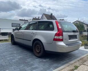 Volvo Volvo V50 1.8 Kombi TÜV 11/25 Klima PDC Gebrauchtwagen