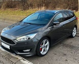 Ford Ford Focus 1.5 TDCi Titanium *BI-XEN*RFK*SPORT*TÜV Gebrauchtwagen