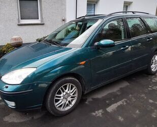 Ford Ford Focus 1.8 Ghia Ghia Gebrauchtwagen