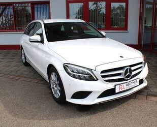 Mercedes-Benz Mercedes-Benz C 220 T d*AHK*RFK*LED*COMAND*KD-GEPF Gebrauchtwagen