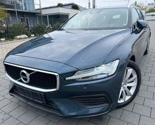 Volvo Volvo V60 Momentum Pro AUTOM*NAVI*LEDER*LED*MTL*KA Gebrauchtwagen