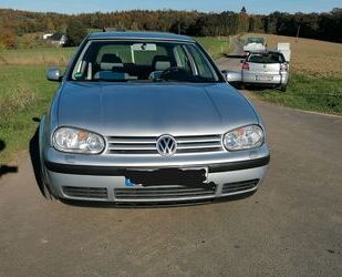 VW Volkswagen Golf 1.6 AUTO EDITION Edition Gebrauchtwagen