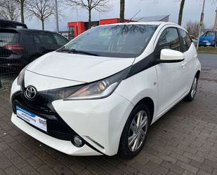 Toyota Toyota Aygo x-play touch 1.0 Kamera Tempomat Klima Gebrauchtwagen