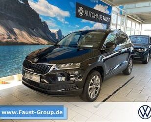 Skoda Skoda Karoq CLEVER Navi LED AHK ACC Climatronic Gebrauchtwagen