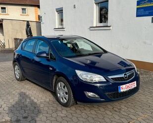 Opel Opel Astra J Lim. 5-trg. Selection Gebrauchtwagen