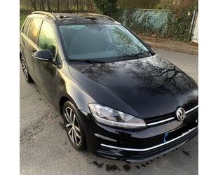 VW Volkswagen Golf 1.6 TDI DSG Comfortline Variant Co Gebrauchtwagen