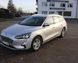 Ford Ford Focus Turnier Cool & Connect Gebrauchtwagen