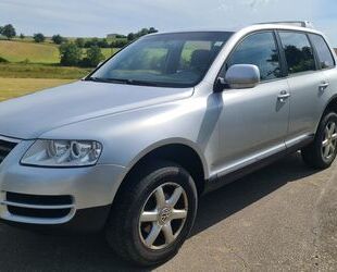 VW Volkswagen Touareg R5 2.5l TDI 2HAND SHZ KLIMA AHK Gebrauchtwagen