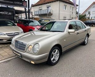 Mercedes-Benz Mercedes-Benz E 230 Classic *Servo - ZV - GSD & Kl Gebrauchtwagen