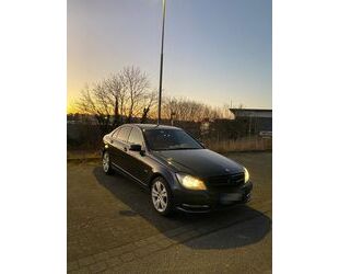 Mercedes-Benz Mercedes-Benz C 300 CDI 4MATIC BlueEFF. AVANTG. Au Gebrauchtwagen