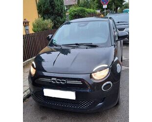 Fiat Fiat 500e Action Limousine 23,8 kWh (Onyx Schwarz) Gebrauchtwagen