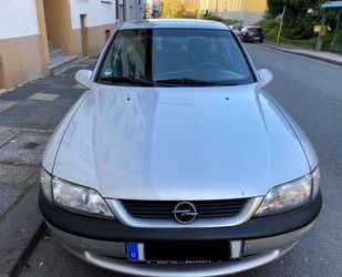 Opel Opel Vectra 1.8 16V - Gebrauchtwagen