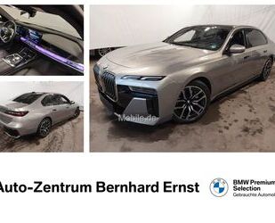 BMW BMW 740d xDrive M Sportpaket Standheizung AHK SKY Gebrauchtwagen