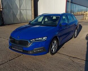 Skoda Skoda Octavia Combi 2.0 TDI LED DAB AHK Head-Up Gebrauchtwagen