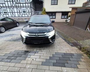 Mitsubishi Mitsubishi Outlander 2.0 MIVEC Diamant Ed.+ ClearT Gebrauchtwagen