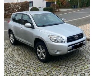 Toyota Toyota RAV 4 2.0-l-VVT-i 4x4 Sol Automatik Sol Gebrauchtwagen