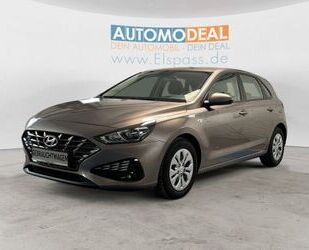 Hyundai Hyundai i30 Edition AUTOMATIK ALLWETTER TEMPOMAT Gebrauchtwagen