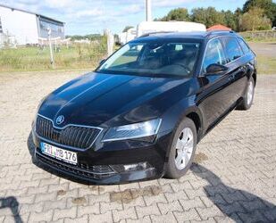 Skoda Skoda Superb Combi*Garantie*Automatik*Navi*Kamera* Gebrauchtwagen