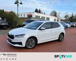 Skoda Skoda Fabia 1.0 Tour LED/Navi/SHZ/DAB/Kamera/Allwe Gebrauchtwagen