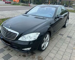 Mercedes-Benz Mercedes-Benz S 320 CDI 20Zoll AMG Luft Nightvisi Gebrauchtwagen