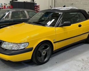 Saab Saab 900 Mellow Yellow Cabriolet SE 2.0 Turbo Gebrauchtwagen