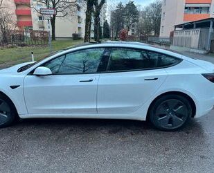 Tesla Tesla Model 3 Hinterradantrieb RWD RWD Gebrauchtwagen