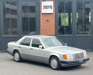 Mercedes-Benz Mercedes-Benz 220 E220 Lim. AUTOMATIK*SCHIEBEDACH* Gebrauchtwagen