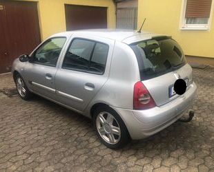 Renault Renault Clio Campus 1.2 16V Campus Gebrauchtwagen