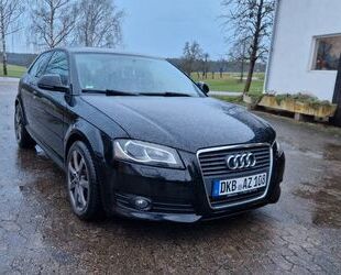 Audi Audi A3 2.0 TDI 8P Xenon Sommer- / Winterreifen *T Gebrauchtwagen