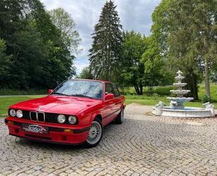 BMW BMW 318 e30 Coupe brilliantrot H-Zulassung Tüv Neu Gebrauchtwagen