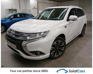 Mitsubishi Mitsubishi Outlander 2.0 PHEV Instyle 4WD Aut. Pan Gebrauchtwagen