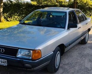 Audi Audi 100 CD mit H Zulassung Gebrauchtwagen