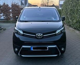 Toyota Toyota Proace Verso Executive L1 2,0-l-D-4D 177 PS Gebrauchtwagen