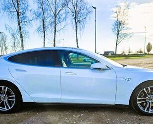 Tesla Tesla Model S 90D, Version B19B5, M1 Gebrauchtwagen