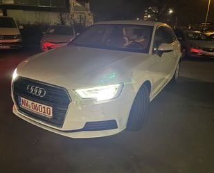 Audi Audi A3 1.6 TDI Sportback Gebrauchtwagen