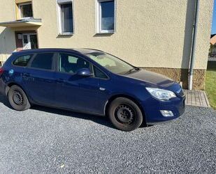 Opel Opel Astra Sports Tourer 1.4 ecoFLEX Sport Sport Gebrauchtwagen