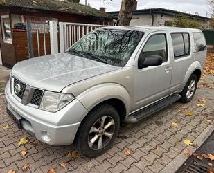 Nissan Nissan Pathfinder 2.5 dCi DPF 4WD *2.Hand* Gebrauchtwagen