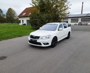 Skoda Skoda Octavia 2.0 TDI DSG RS Combi RS Standheizung Gebrauchtwagen