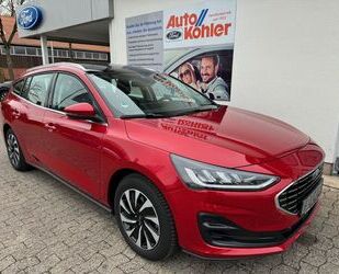 Ford Ford Focus Turnier Titanium Automatik (Panoramadac Gebrauchtwagen