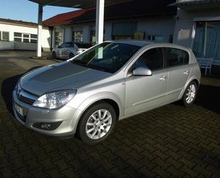 Opel Opel Astra H Lim. Cosmo ALLWETTERREIFEN Gebrauchtwagen