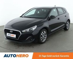 Hyundai Hyundai i30 1.4 MPI Passion*CAM*PDC*TEMPO*LANE*KLI Gebrauchtwagen